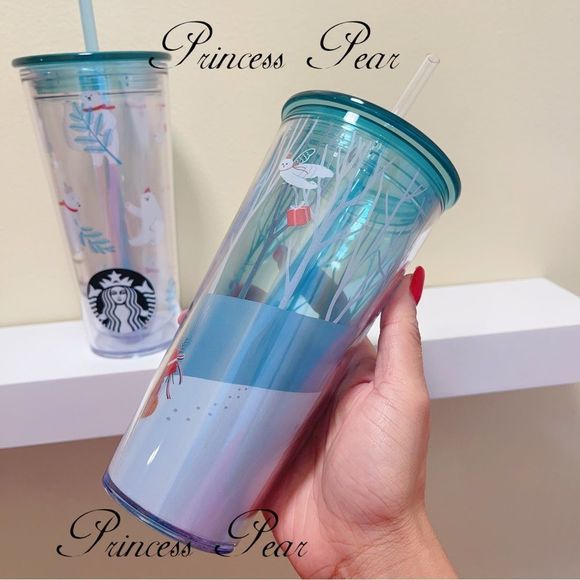 2x Starbucks ACRYLIC Christmas Polar Bear Present 2019 16 oz. COLD CUP - Picture 13 of 13